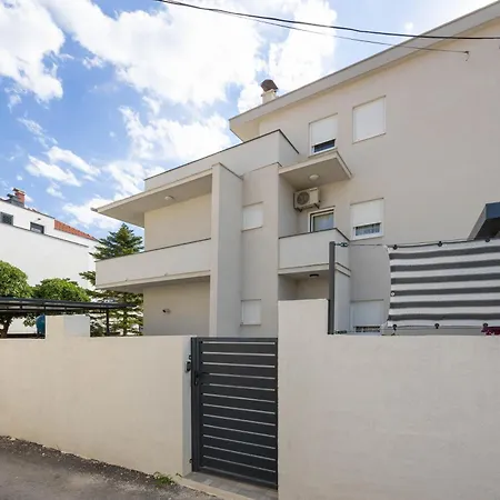 Terrace Kastela Apartment Exterior photo